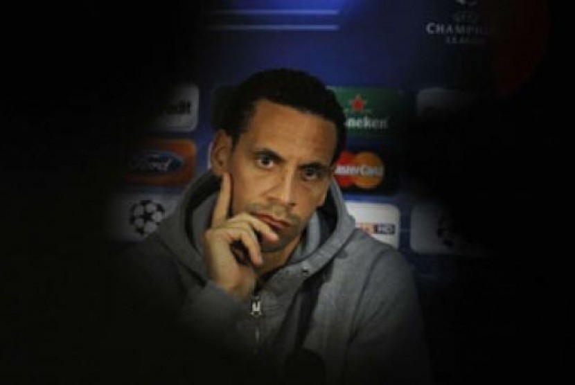  Rio Ferdinand. 