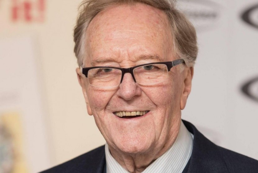 Robert Hardy