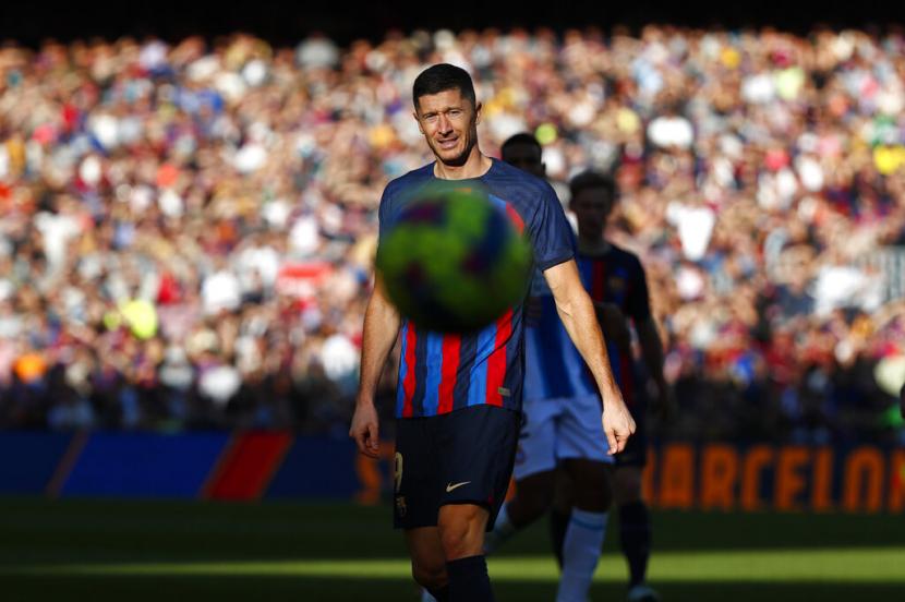  Robert Lewandowski dari Barcelona absen dalam laga Copa del Rey melawan Intercity.