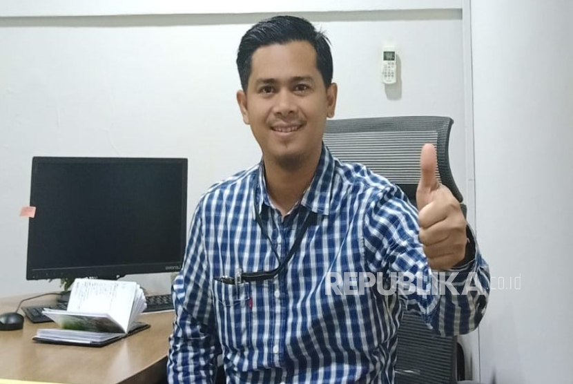 Robi Apriyadi, lulusan Program Studi Informatika, Universitas Nusa Mandiri