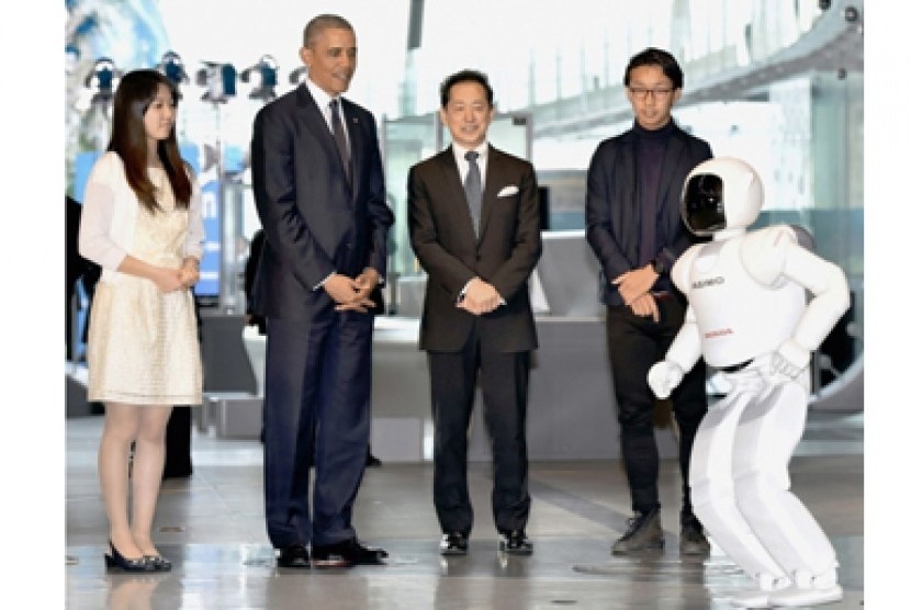 Robot ASIMO 'tebar pesona' di hadapan Presiden AS Barrack Obama.