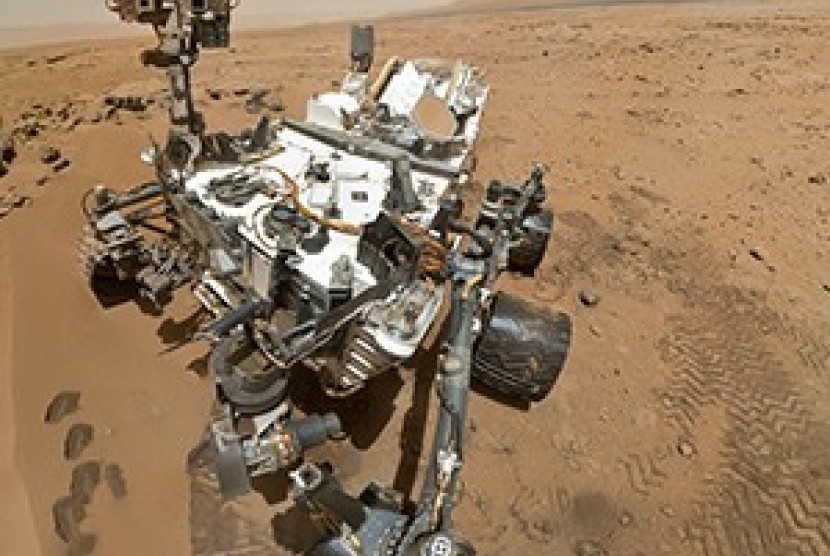 Robot The Curiosity Rover melakukan 'foto selfie' di Planet Mars