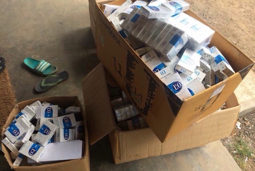 Rokok ilegal yang berhasil diamankan oleh Bea Cukai Malang.