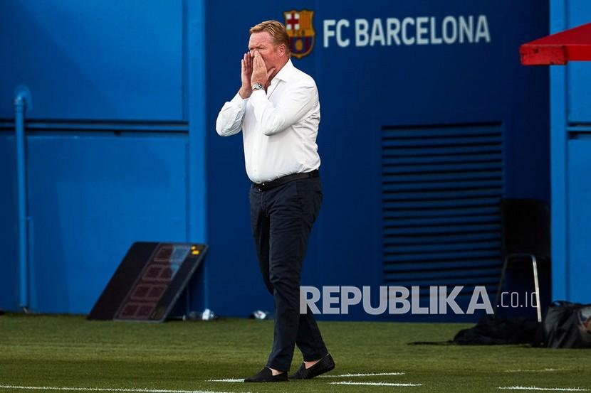 Pelatih Barcelona Ronald Koeman.