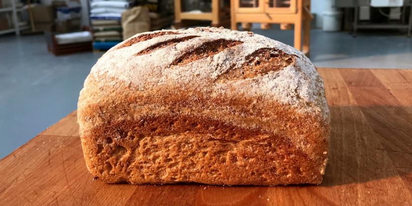 Roti dari era Perang Dunia II kembali dipopulerkan oleh komunitas pembuat kue di Inggris.