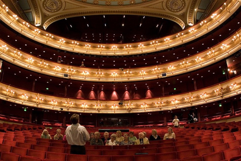 Royal opera house Inggris.