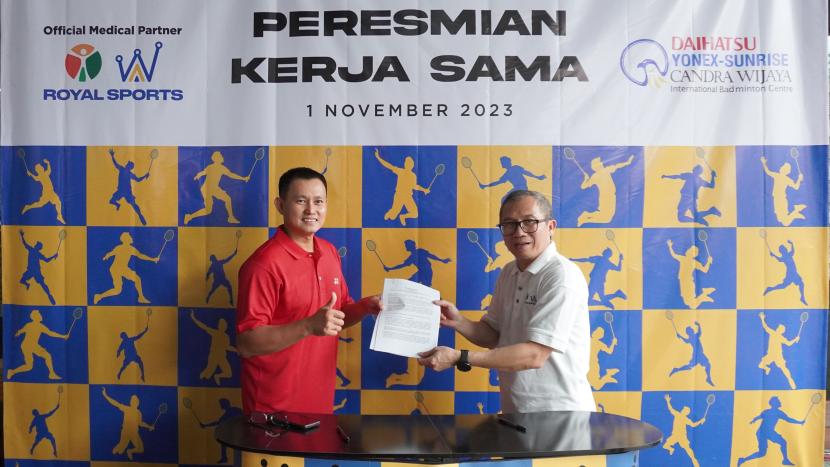 Royal Sports menjalin kerja sama dengan klub bulu tangkis yang dicetuskan oleh Candra Wijaya, yaitu Daihatsu Candra Wijaya International Badminton Centre dan mengukuhkan kerjasama dengan melakukan penandatanganan Memorandum of Understanding (MoU).
