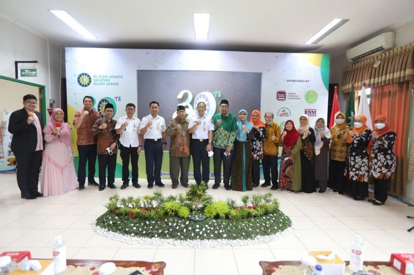 RS Islam Jakarta Sukapura Kelapa Gading menyelenggarakan Tasyakur Milad ke-30 pada 11 Mei 2022.