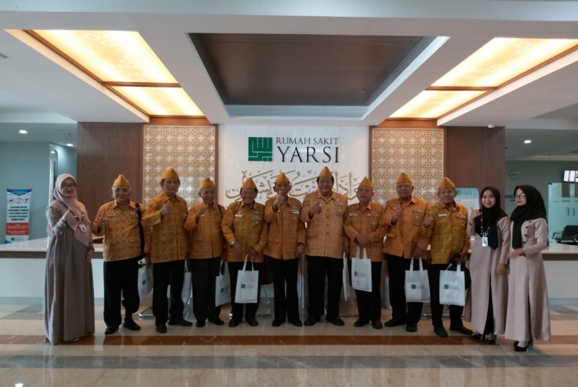 RS Yarsi menggelar pemeriksaan MCU geriatri gratis untuk para veteran dari LVRI Provinsi DKI Jakarta. 