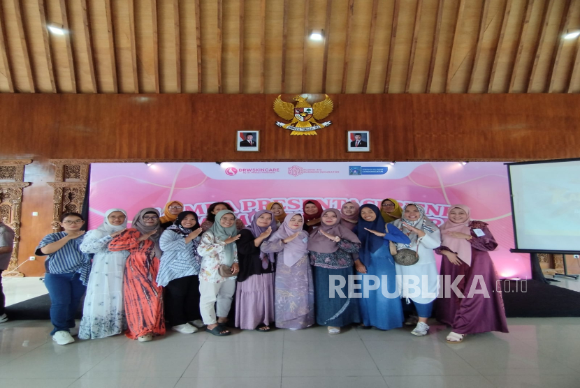 Ruang 412, DRW Corp, dan Kelurahan Condongcatur mengadakan program spesial Ramadhan yang menghadirkan Presentasi UMKM se-Condongcatur, Selasa (18/3/2025).