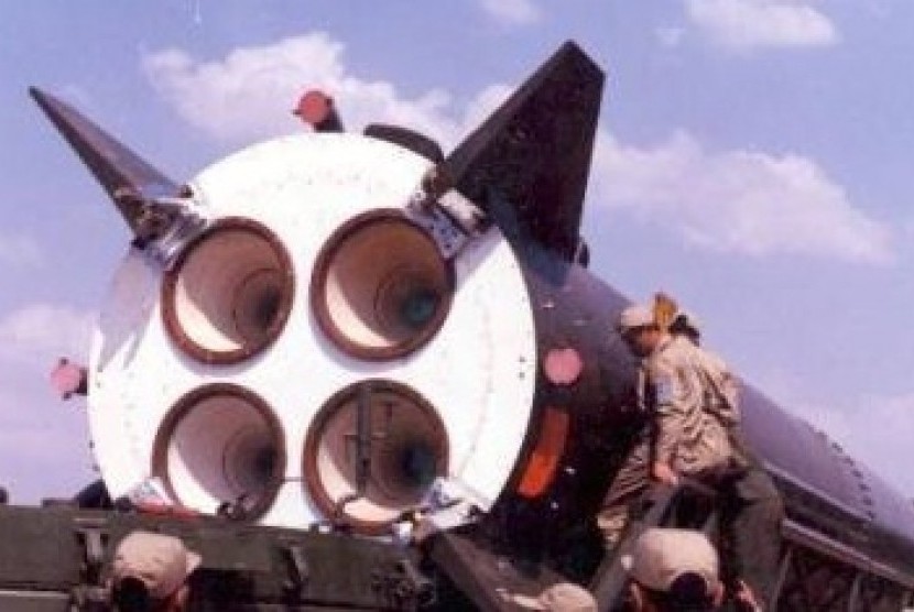 Rudal balistik DF-3 (ilustrasi)