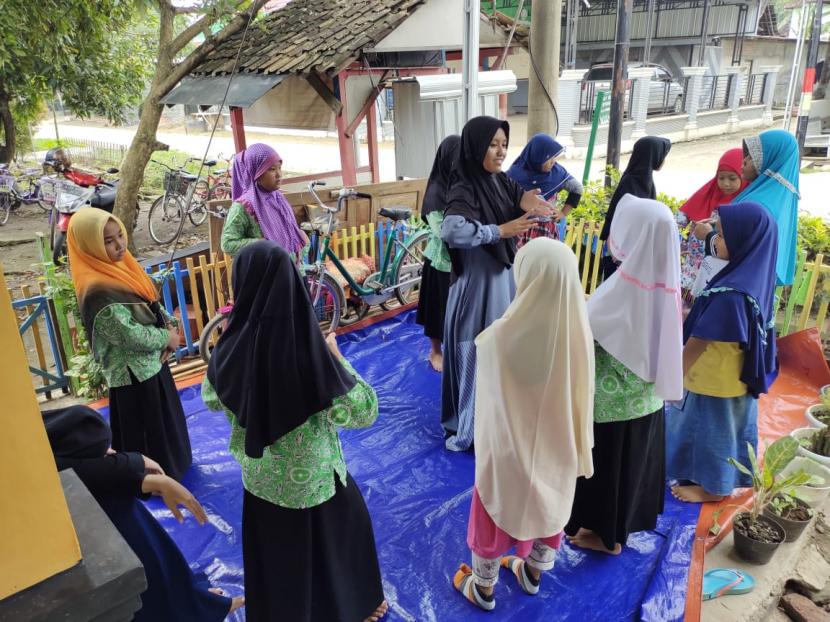 Rumah Belajar Rumah Zakat gelar kelas tari.