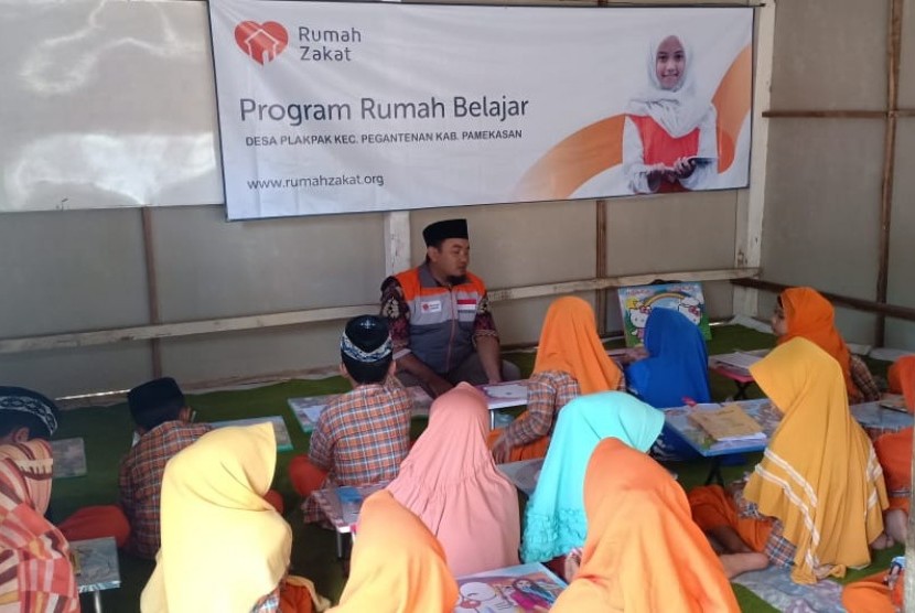 Rumah Bimbel. Rumah Zakat menggelar Bimbel Juara.