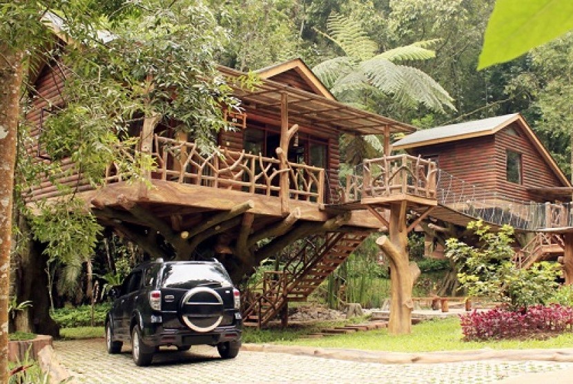 Rumah Pohon Taman Safari Indonesia yang berada di kawasan Puncak, Cisarua, Bogor