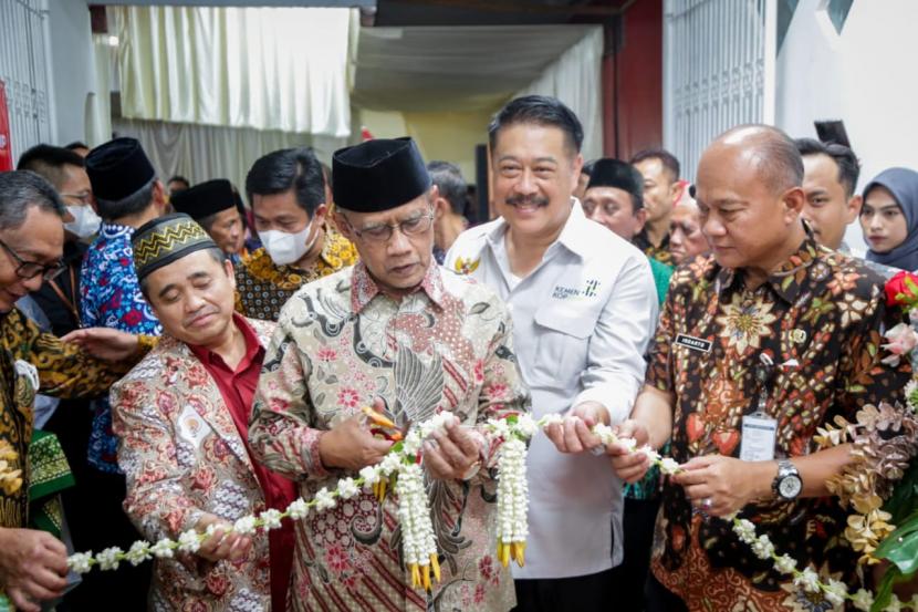 Rumah Produksi Mocaf di Kecamatan Bawang diresmikan oleh Ketua Umum Pimpinan Pusat (PP) Muhammadiyah, Haedar Nasir, Kamis (29/9/22). 