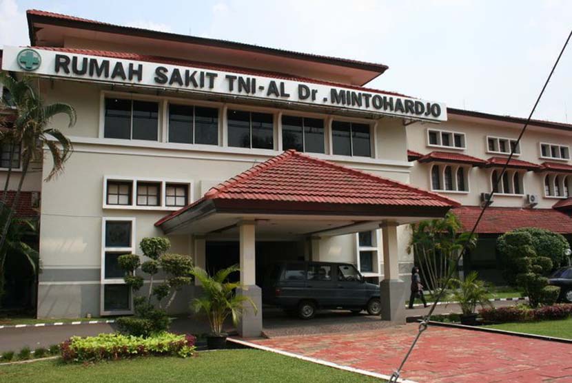 RS Angkatan Laut Mintohardjo, tempat dilaksanakannya tes kesehatan dan psikotes pasangan calon Pilkada DKI Jakarta 