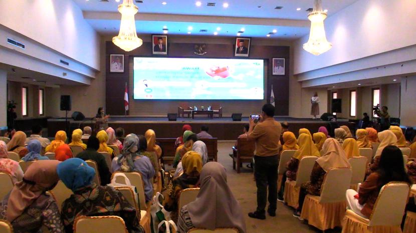  Rumah Sakit (RS) Hermina Depok bersama Pemerintah Kota (Pemkot) Depok menggelar seminar awam bertemakan “Jantungku Sehat Hidup Penuh Manfaat”,Sabtu (30/9/2023).