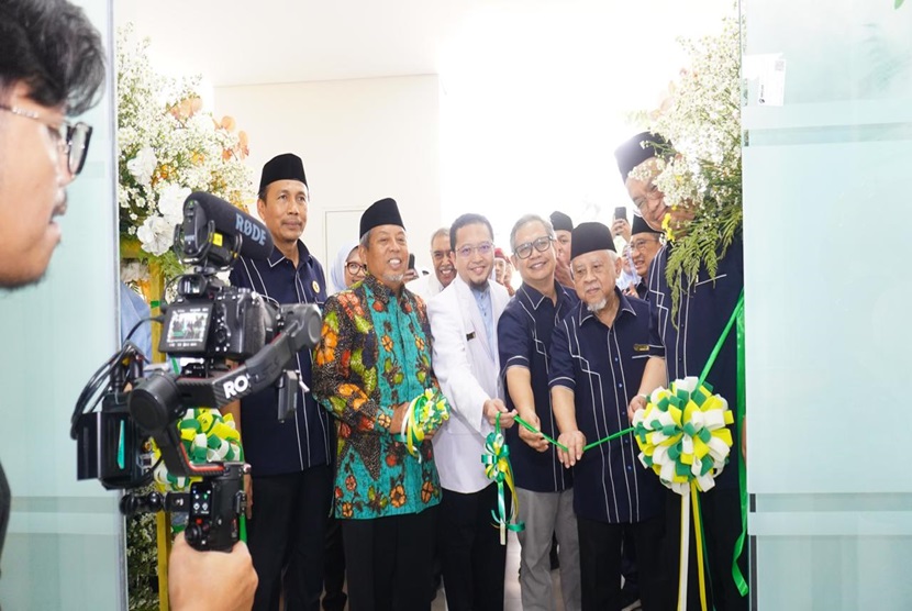 Rumah Sakit (RS) Islam Jakarta  atau RSIJ Cempaka Putih merayakan Milad ke 53 tahun, pada Selasa,(25/6/2024). Puncak perayaan Milad ke 53 dilakukan di auditorium KH Ahmad Dahlan, Rumah Sakit Islam Jakarta (RSIJ) Cempaka Putih.
