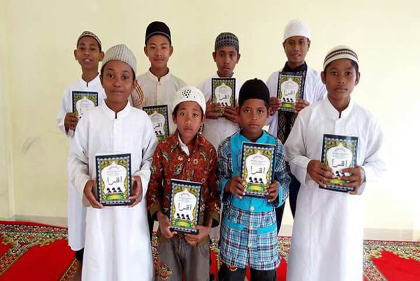  Rumah Tahfidz pimpinan Ustadz Izal Rumaday 