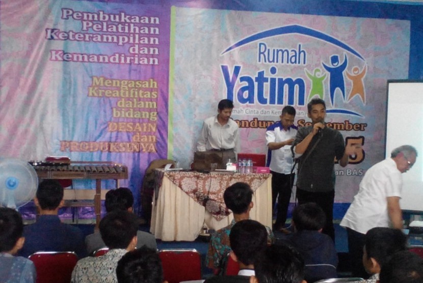 Rumah Yatim menggelar pelatihan dalam rangka menyetak 12 ribu SDM siap pakai.