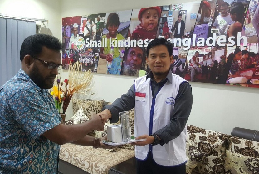 Rumah Yatim-Small Kidness Sinergi Salurkan Bantuan