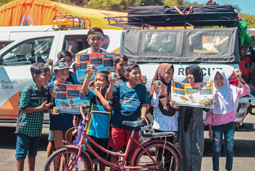 Rumah Zakat bersama Badan Nasional Penanggulangan Bencana (BNPB) menyelenggarakan Ekspedisi Destana Tsunami di Kabupaten Pangandaran, Jawa Barat. 