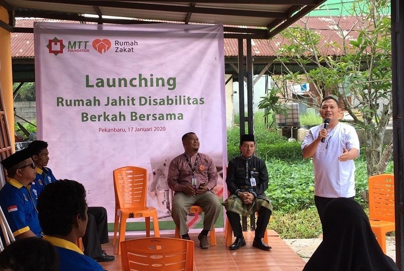 Rumah Zakat bersama MTT Foundation meresmikan Rumah Jahit Disabilitas Berkah di Jalan Delima, Panam, Pekanbaru.