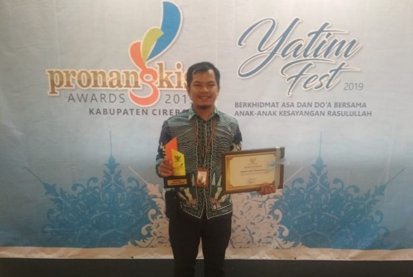 Rumah Zakat Cirebon mendapatkan penghargaan Pronangkis Award 2019. 