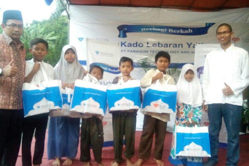 Rumah Zakat dan PT Paragon salurkan 460 paket BBP dan 160 paket KLY