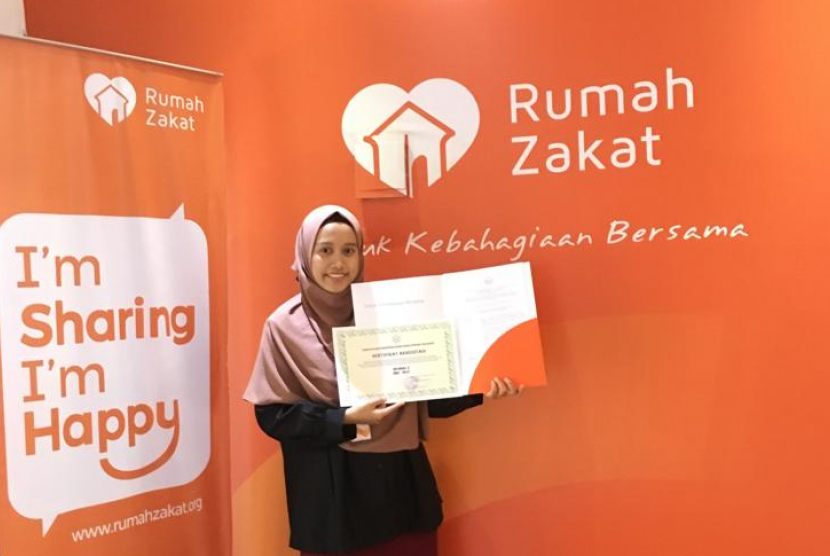 Rumah Zakat DIY menerima Akreditas A dan dinyatakan lulus kepatuhan syariah.