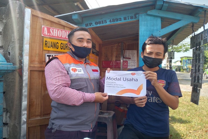 Rumah Zakat memberikan bantuan UMKM BUMMas Soditan Rembang