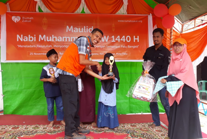 Rumah Zakat menggelar acara Gebyar Maulid Nabi Muhammad SAW, Sabtu (24/11) di Donggala.