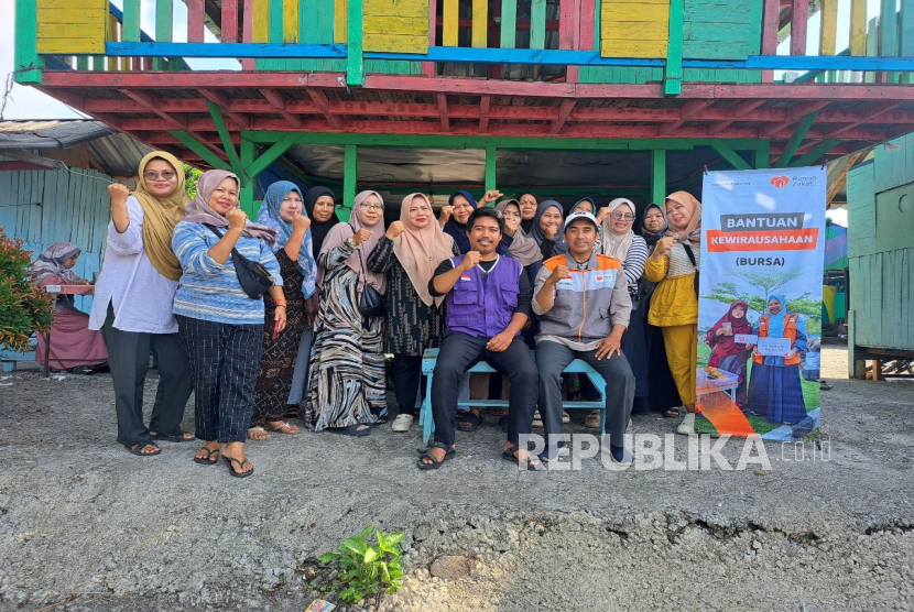 Rumah Zakat menggelar  edukasi wirausaha UMKM Rumah Zakat yang dilaksanakan di Desa Berdaya Rawa Arum, Kecamatan Gerogol, Kota Cilegon.