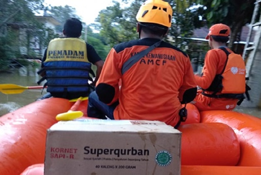 Rumah Zakat telah mendistribusikan sebanyak 60 paket Super qurban untuk cadangan pangan para korban terdampak banjir di Desa Poi, Kecamatan Dolo Selatan, Kabupaten Sigi, Sulawesi Tengah