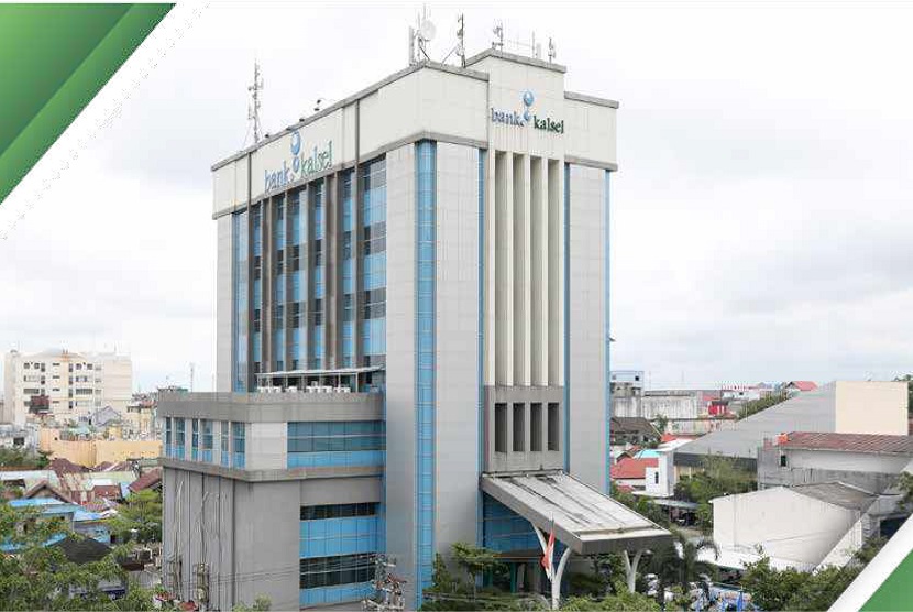 Manajemen Bank Kalsel secara resmi melaporkan dugaan kejahatan skimmingke Polda Kalimantan Selatan setelah sejumlah nasabahnya melaporkan kehilangan saldo pada kartu debit.
