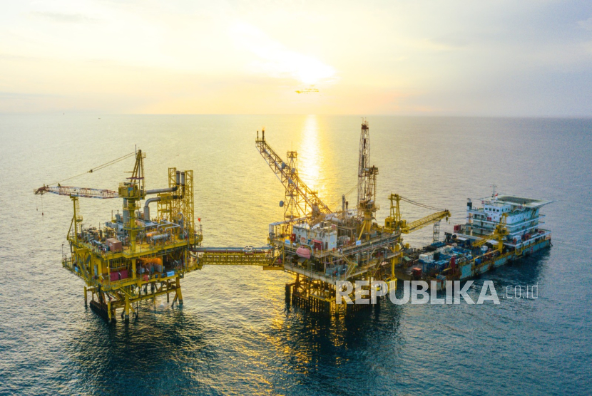 Ilustrasi eksplorasi migas.