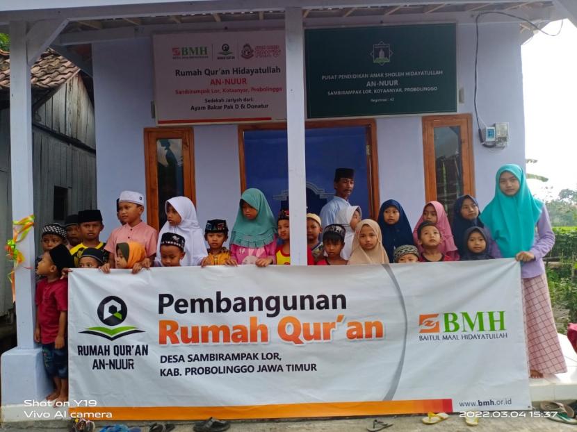 Saat ini sudah ada 35 Rumah Quran yang berdiri di Jawa Timur dalam binaan Laznas BMH Perwakilan Jawa Timur.