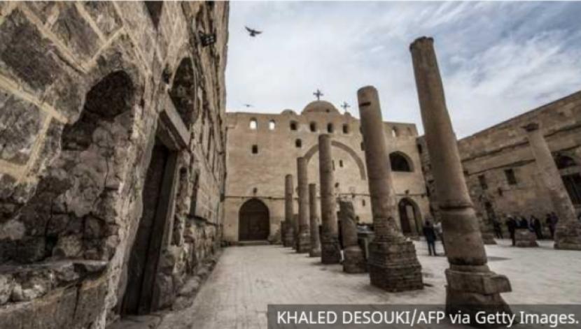 Saat Seni Kristen Menghiasi Masjid Bersejarah di Kairo