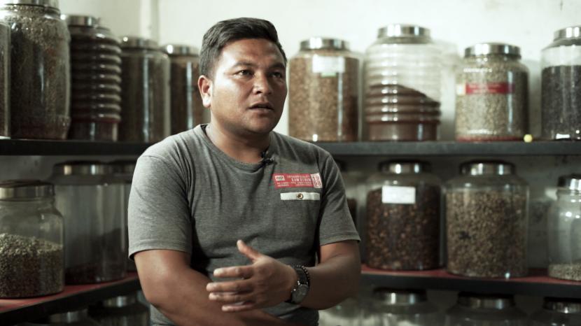 Sahadi Putra, salah seorang pengurus di Tiara Global Coffee