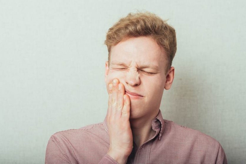 Ketika gigi Anda teriritasi, meradang, atau terinfeksi, kemungkinan besar Anda akan mengalami rasa sakit pada gigi Anda.  (ilustrasi)