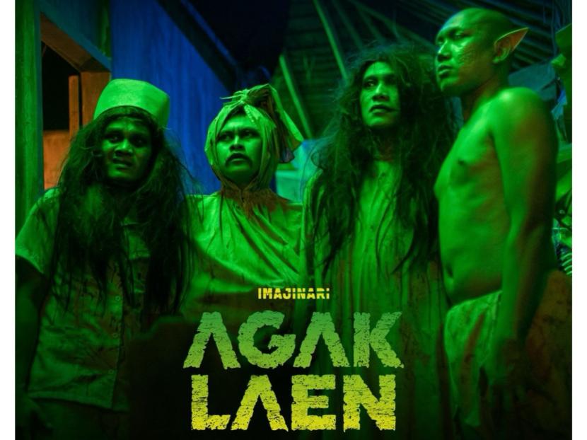 Salah satu adegan di film Agak Laen. Agak Laen menjadi film komedi Indonesia terlaris sepanjang masa.