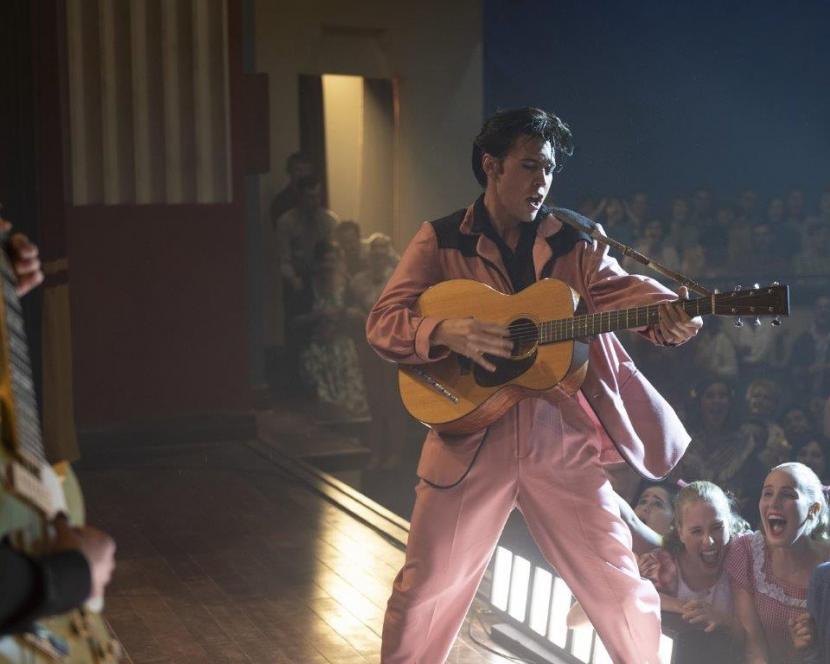 Salah satu adegan di film Elvis. Film ini akan tayang di HBO GO mulai 2 September. 