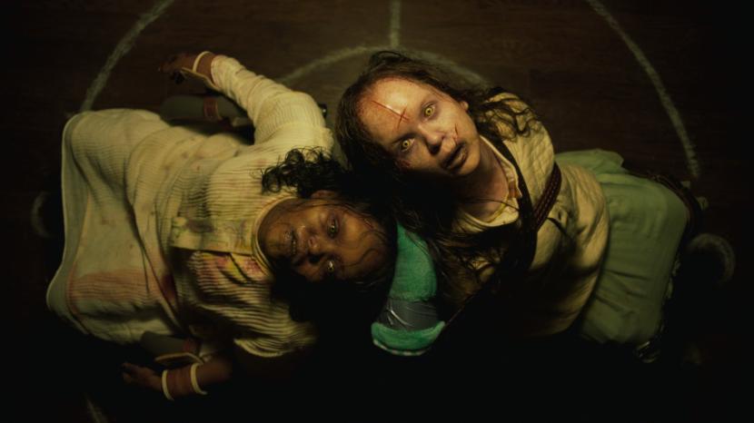 Salah satu adegan di film The Exorcist: Believer. Film horor mendominasi puncak box office global. 