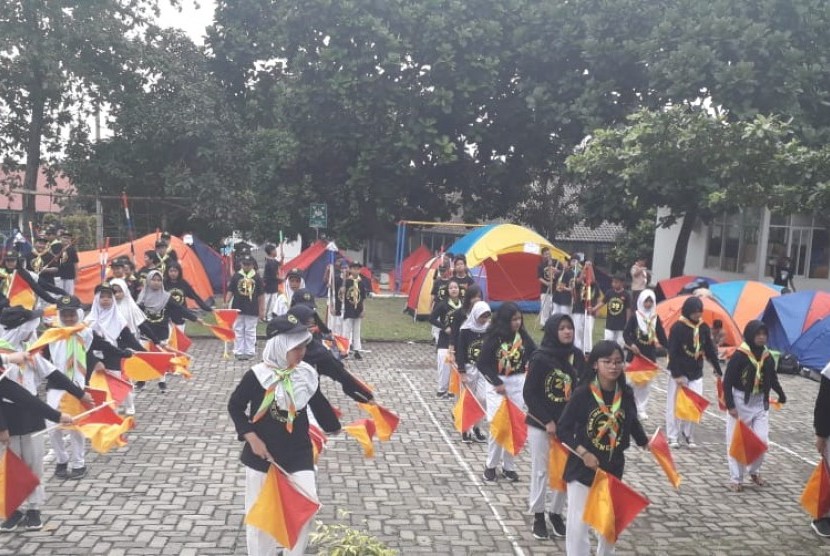 Salah satu aktrivitas Persari dan Perjusa SD Bosowa Bina Insani, Bogor.