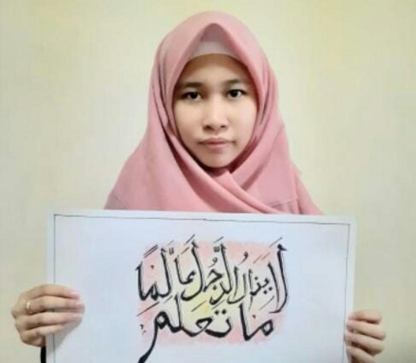 Salah satu karya kaligrafi siswa MTsN  Bogor  yang mengikuti lomba secara daring.. dok: humas MtsN 1 Bogor
