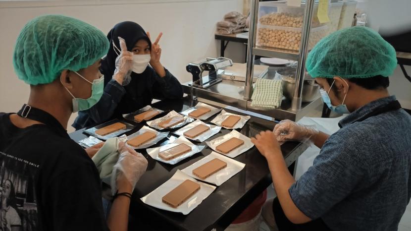 Coe Kakao Umm Siap Kembangkan Kakao Lokal Republika Online