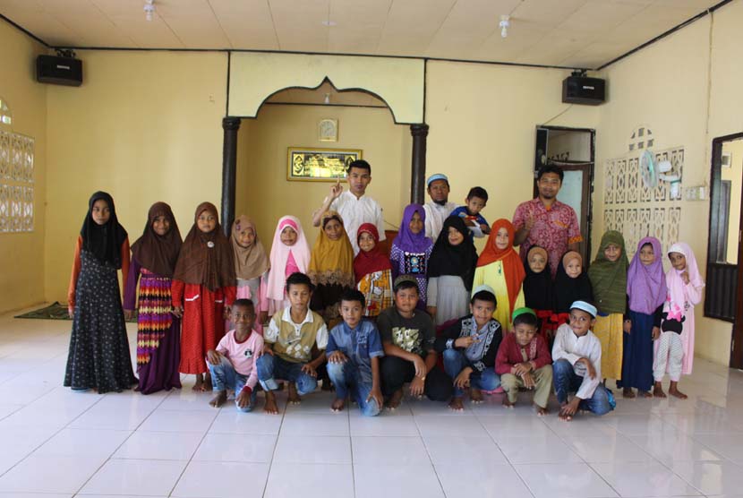 Salah satu kegiatan pendidikan dan dakwah BMH di Timika, Papua.