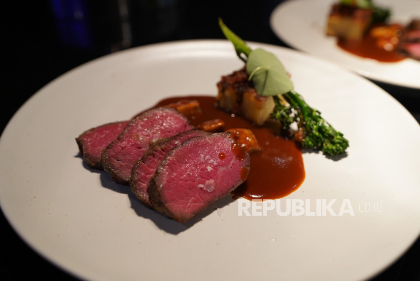 Salah satu menu dari acara Steak Wars di Ironwood Steak & Grill.