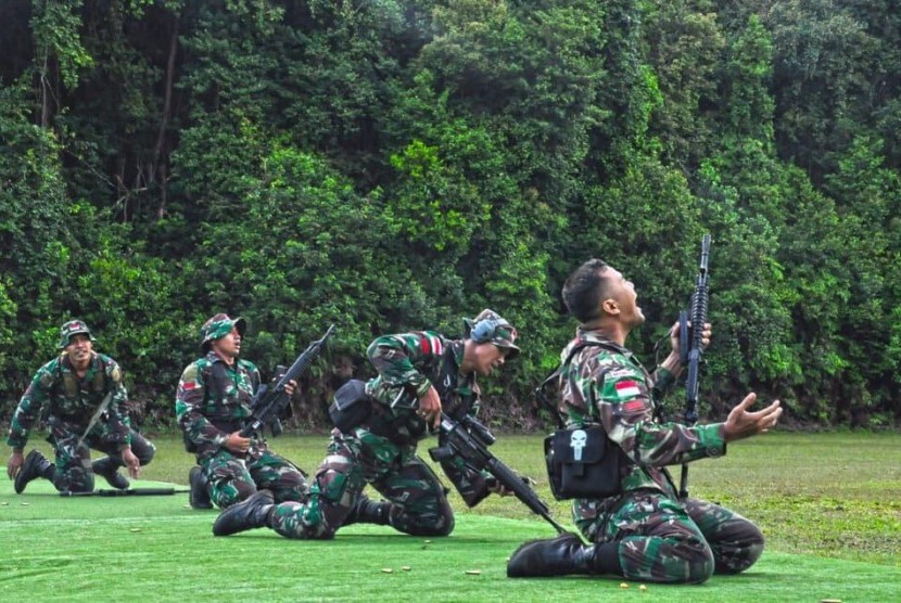 Salah satu penampilan kontingen TNI AD di ASEAN Armies Rifle Meet (AARM) ke-28 tahun 2018. 