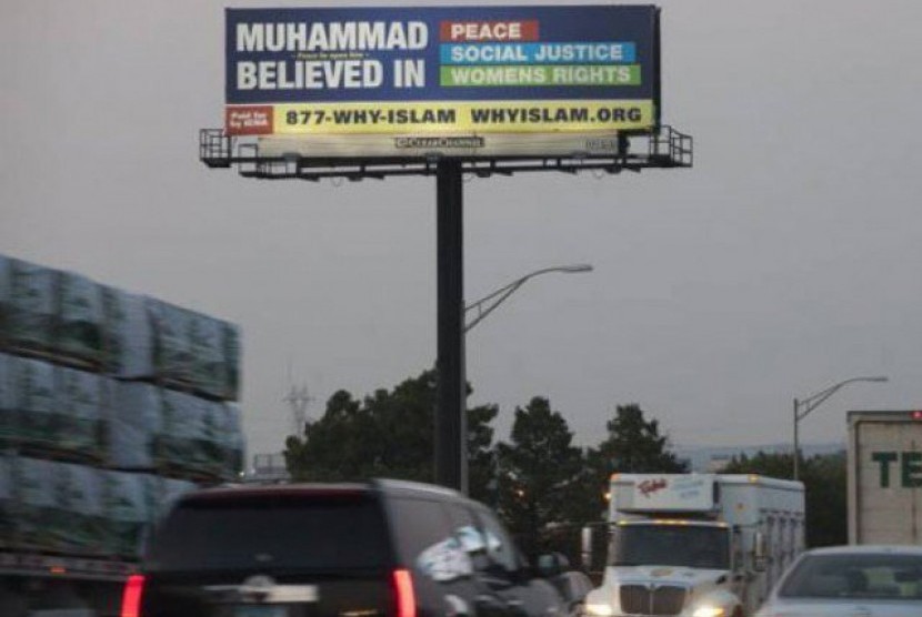 Salah satu reklame yang berisi kesadaran tentang Islam di Amerika Serikat (AS).
